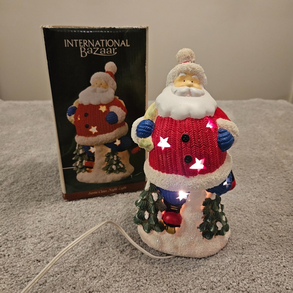 VTG International Bazaar Santa Claus Skating‎ Night Light Lamp Christmas Decor